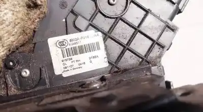 Автозапчасти б/у замок передней правой двери за nissan bluebird hatchback (t72, t12) 1.6 ссылки oem iam 8m2ar21812aa  8m2a-r21812-aa