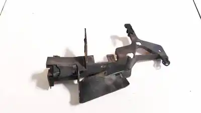 Автозапчасти б/у пластик за nissan bluebird hatchback (t72, t12) 1.6 ссылки oem iam 7s71a21979ab