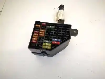 Second-hand car spare part fuse box unit for opel kadett e fastback (t85) 1.4 s (c08, c48, d08, d48) oem iam references   