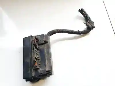 Pezzo di ricambio per auto di seconda mano scatola relè/fusibili per toyota avensis wagon (t25) 2.0 d-4d executive riferimenti oem iam 