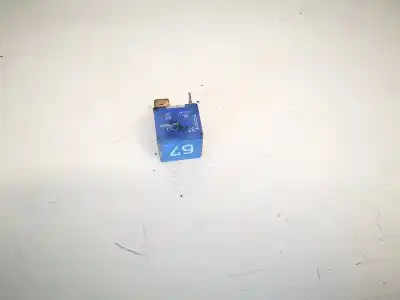 Tweedehands auto-onderdeel relais voor volkswagen passat variant (315) 1.8 oem iam-referenties 857951253