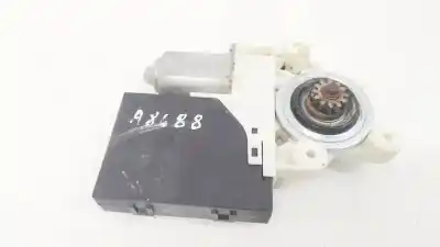 Pezzo di ricambio per auto di seconda mano motore alzacristalli anteriore destro per volvo v50 (545) 2.0 d riferimenti oem iam 30739011