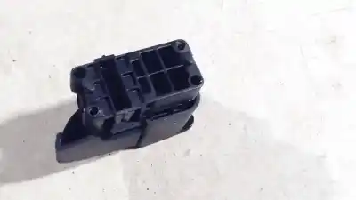 Second-hand car spare part left front door lock for lexus is, ii 2005.10 - 2013.03 2.2d 130kw 2005.10 - 2013.03 oem iam references   