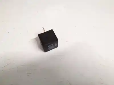 Gebrauchtes Autoersatzteil relais zum skoda praktik (5j) 1.4 tdi oem-iam-referenzen 7m0951253a