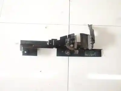 Pezzo di ricambio per auto di seconda mano plastica per nissan bluebird hatchback (t72, t12) 1.6 riferimenti oem iam 3m5110b738b