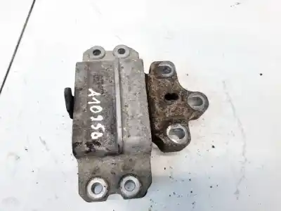 Pezzo di ricambio per auto di seconda mano supporto motore per opel kadett e fastback (t85) 1.4 s (c08, c48, d08, d48) riferimenti oem iam 3c0199555