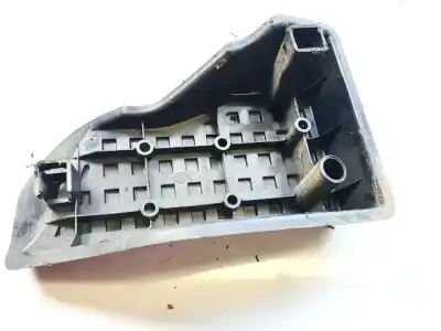 Pièce détachée automobile d'occasion plastiques pour toyota avensis wagon (t25) 2.0 d-4d executive références oem iam 5819205030  58192-05030
