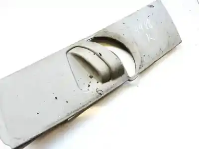 Pezzo di ricambio per auto di seconda mano plastica per toyota avensis wagon (t25) 2.0 d-4d executive riferimenti oem iam 7313605010