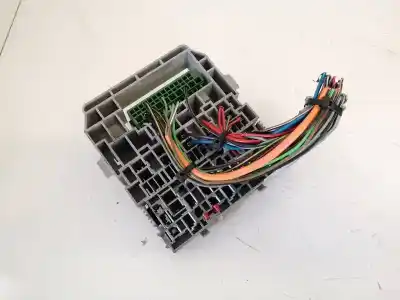 Second-hand car spare part fuse box unit for bmw 3 (e30) m3 2.3 oem iam references 93363150  