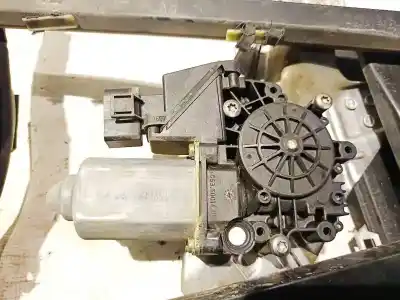 Автозапчастина б/у двиг скла задне ліво для AUDI A6 C5 (4B2) 2.5 TDI Посилання на OEM IAM 053.60014.01  053.60014.01