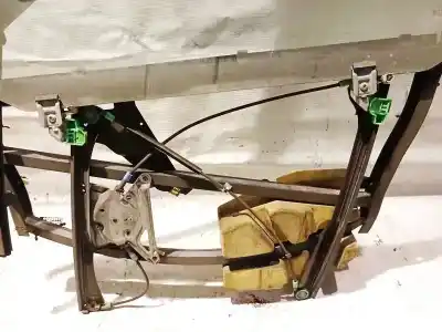 Peça sobressalente para automóvel em segunda mão elevador de vidros dianteira esquerda por audi a4 avant (b5) 2.4 referências oem iam 8d0837397c