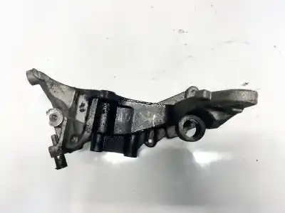 Second-hand car spare part engine support for porsche 968 descapotable 3.0 oem iam references 9684613880  