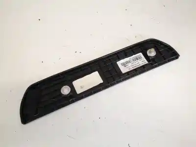 Pezzo di ricambio per auto di seconda mano plastiche per opel corsa a fastback (s83) 1.2 i (f08, m08, f68, m68) riferimenti oem iam 84262smge011m1  