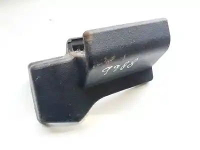 Pezzo di ricambio per auto di seconda mano plastica per toyota avensis wagon (t25) 2.0 d-4d executive riferimenti oem iam 7215705030