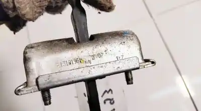 Автозапчасти б/у петля за bmw 3 (e30) m3 2.3 ссылки oem iam 13181961  