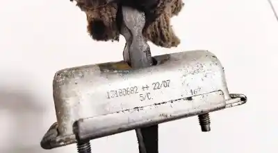 Second-hand car spare part hinge for bmw 3 (e30) m3 2.3 oem iam references 13180682  