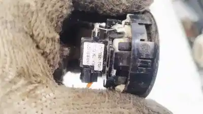 Second-hand car spare part speaker for audi a6, c5 2001.08 - 2005.01 facelift 2.5 tdi 114kw 2001.08 - 2005.01 oem iam references   