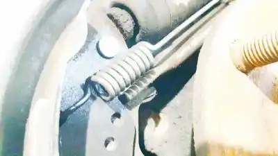 Pezzo di ricambio per auto di seconda mano pezzi vari per ford focus lim. (cb8) 1.6 tdci cat riferimenti oem iam   