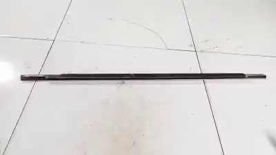 Pezzo di ricambio per auto di seconda mano plastica per opel kadett e fastback (t85) 1.4 s (c08, c48, d08, d48) riferimenti oem iam 3c9839475  