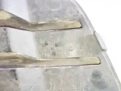 Автозапчастина б/у решіта переднього бампера для nissan bluebird hatchback (t72, t12) 1.6 посилання на oem iam 2n1119952c  2n11-19952-c