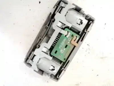 Автозапчасти б/у внутренний свет за audi a4, b5 1999.09 - 2001.08 facelift 1.9 tdi 85kw 2000.03 - 2000.11 ссылки oem iam 4b9947123  233193021e