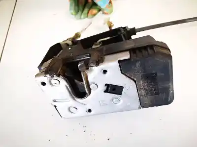 Peça sobressalente para automóvel em segunda mão fechadura da porta dianteira direita por opel zafira a 2.0 dti referências oem iam 24444016