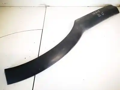 Peça sobressalente para automóvel em segunda mão aba do guarda-lamas traseiro direito por opel zafira a 2.0 dti referências oem iam 024416511