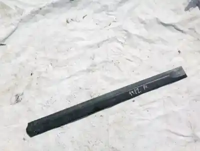 Peça sobressalente para automóvel em segunda mão plásticos por opel zafira a 2.0 dti referências oem iam 090597587