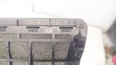 Pezzo di ricambio per auto di seconda mano plastica per bmw 7-series, e65 / e66 / e67 /e68 2001.11 - 2008.06 740 d 190kw 2002.10 - 2008.06 riferimenti oem iam 826104207  