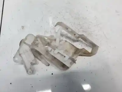 Pezzo di ricambio per auto di seconda mano plastica per opel kadett e fastback (t85) 1.4 s (c08, c48, d08, d48) riferimenti oem iam 3c0837867b  