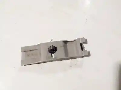 Pezzo di ricambio per auto di seconda mano plastica per bmw 3 (e30) m3 2.3 riferimenti oem iam 13190169  322225228