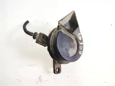 Pezzo di ricambio per auto di seconda mano corno per opel kadett e fastback (t85) 1.4 s (c08, c48, d08, d48) riferimenti oem iam e1000233  a-26-657625