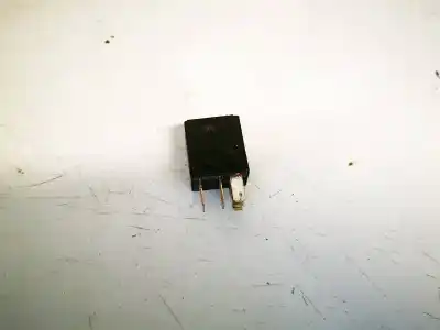 Pezzo di ricambio per auto di seconda mano relè per opel kadett e fastback (t85) 1.4 s (c08, c48, d08, d48) riferimenti oem iam 7m0951253c  95vw10k705ae