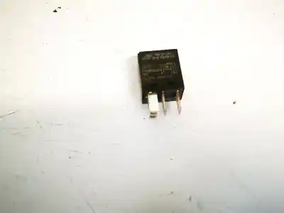 Second-hand car spare part relay for opel kadett e fastback (t85) 1.4 s (c08, c48, d08, d48) oem iam references 7m0951253c