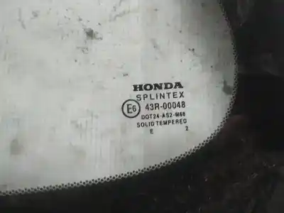 Автозапчасти б/у левое заднее стекло печати за honda cr-v (rd8) 2.0 vtec cat ссылки oem iam as2  