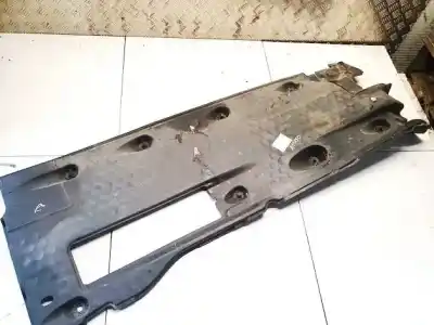 Pezzo di ricambio per auto di seconda mano copertura skid per opel kadett e fastback (t85) 1.4 s (c08, c48, d08, d48) riferimenti oem iam 3c0825272a