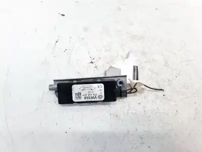 Second-hand car spare part antenna amplifier for opel kadett e fastback (t85) 1.4 s (c08, c48, d08, d48) oem iam references 1t0035577