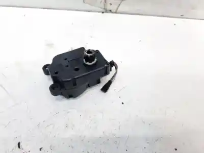 Peça sobressalente para automóvel em segunda mão motor de abertura da comporta de sofagem por nissan bluebird hatchback (t72, t12) 1.6 referências oem iam 3m5h19e616ab