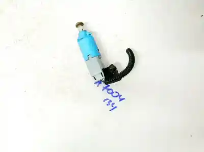 Tweedehands auto-onderdeel schakelaar voor renault scenic ii 1.5 dci diesel oem iam-referenties 8200168239b