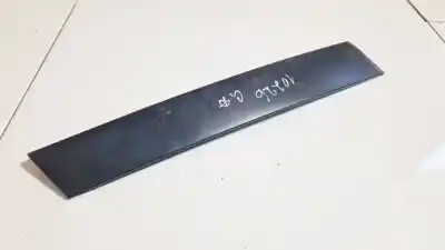 Peça sobressalente para automóvel em segunda mão plásticos por audi a4 avant (b5) 2.4 referências oem iam 8d9853378d