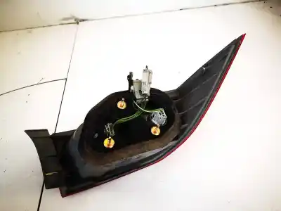Автозапчастина б/у правий ліхтар для opel corsa a fastback (s83) 1.2 i (f08, m08, f68, m68) посилання на oem iam   