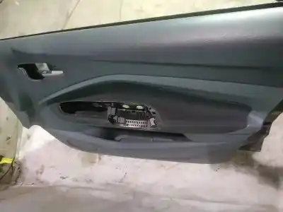 Second-hand car spare part right front door trim for nissan bluebird hatchback (t72, t12) 1.6 oem iam references 
