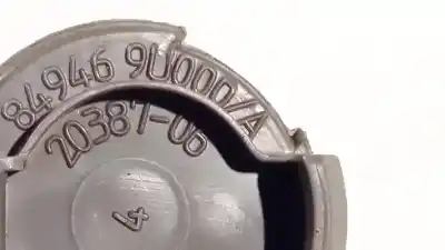 Pezzo di ricambio per auto di seconda mano plastica per nissan note (e11e) 1.6 16v cat riferimenti oem iam 849469u000  20387-06