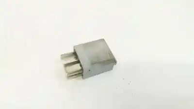 Pezzo di ricambio per auto di seconda mano relè per bmw 3 (e30) m3 2.3 riferimenti oem iam 13100504