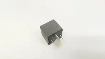 Tweedehands auto-onderdeel relais voor chrysler grand voyager 3.3 v6 oem iam-referenties 04692139aa