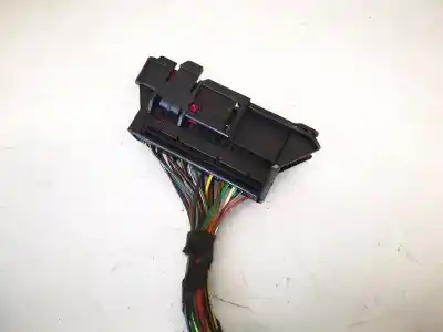 Pezzo di ricambio per auto di seconda mano pezzi vari per opel kadett e fastback (t85) 1.4 s (c08, c48, d08, d48) riferimenti oem iam 1k0937722d  