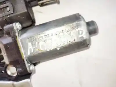Pezzo di ricambio per auto di seconda mano motore alzacristalli posteriore destro per bmw 3 (e30) m3 2.3 riferimenti oem iam 0130821989  