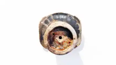 Second-hand car spare part front shock absorber for nissan bluebird hatchback (t72, t12) 1.6 oem iam references   