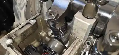 Gebrauchtes Autoersatzteil injektor zum skoda praktik (5j) 1.4 tdi oem-iam-referenzen 