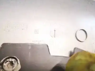 Pezzo di ricambio per auto di seconda mano plastica per bmw 3 (e30) m3 2.3 riferimenti oem iam 13180560  